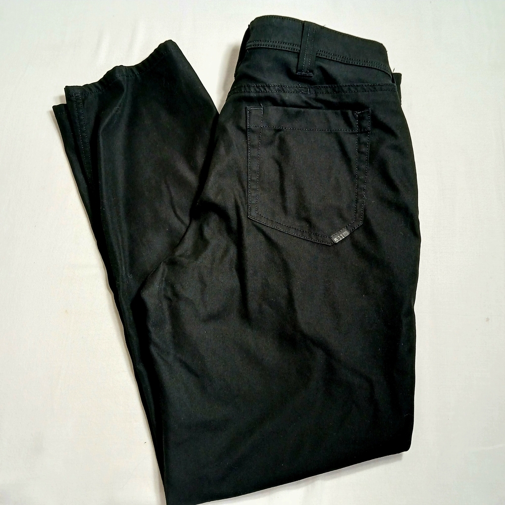 5.11 Tactical Black Chinos Straight-Leg Design Men's Size 32×30